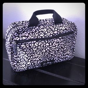Vera Bradley large cosmetic bag in Camocat.